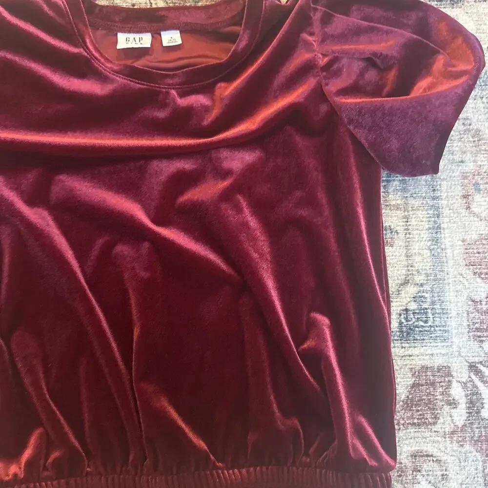 Gap dark red velvet puff short sleeve girls‎ shirt SIZE S